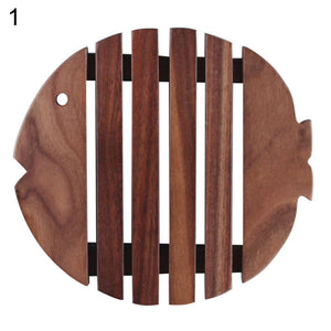 Wooden Heat Resistant Mat Fish Shape Coaster Coffee Tea Mug Cup Bowl Place Mat