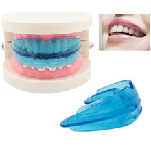 Load image into Gallery viewer, Useful Orthodontic Straight Teeth System for Teens and Adult A Retainer + Box